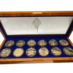 Brand new ???? Disney Collectors Coin Set - 50th Anniversary - 12 Coins ⭐